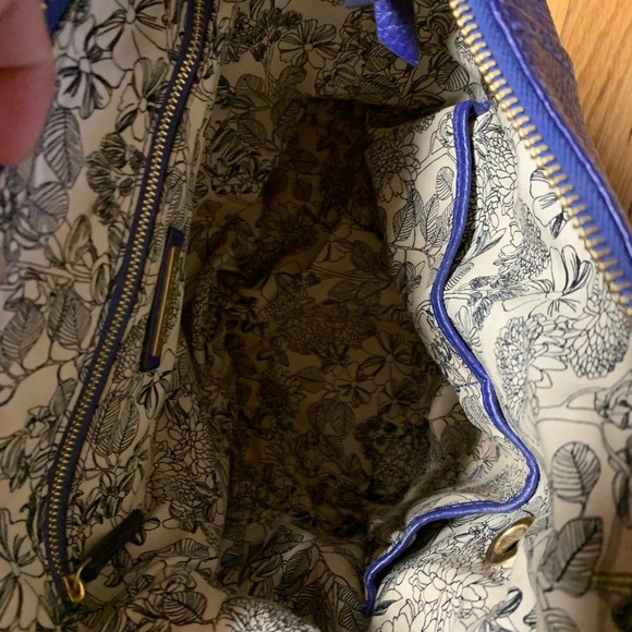 Purse - Picture 2 of 3